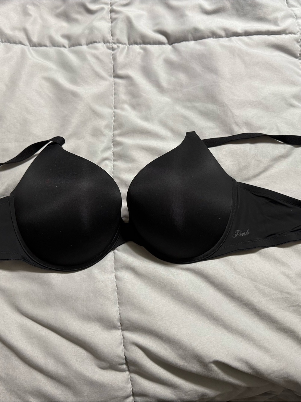 PINK Victoria's Secret Black Smooth T-Shirt Bra